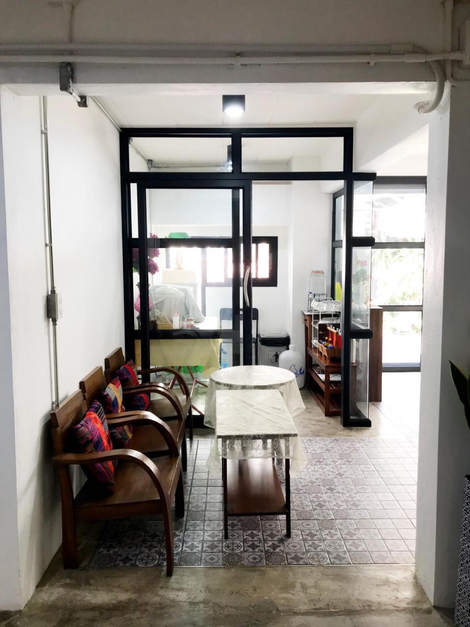 Manon Sleepeatdrink Bed & Breakfast Chiang Mai Exterior foto