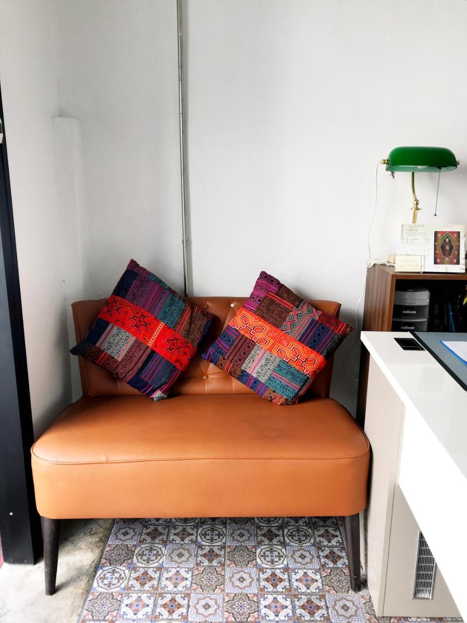 Manon Sleepeatdrink Bed & Breakfast Chiang Mai Exterior foto